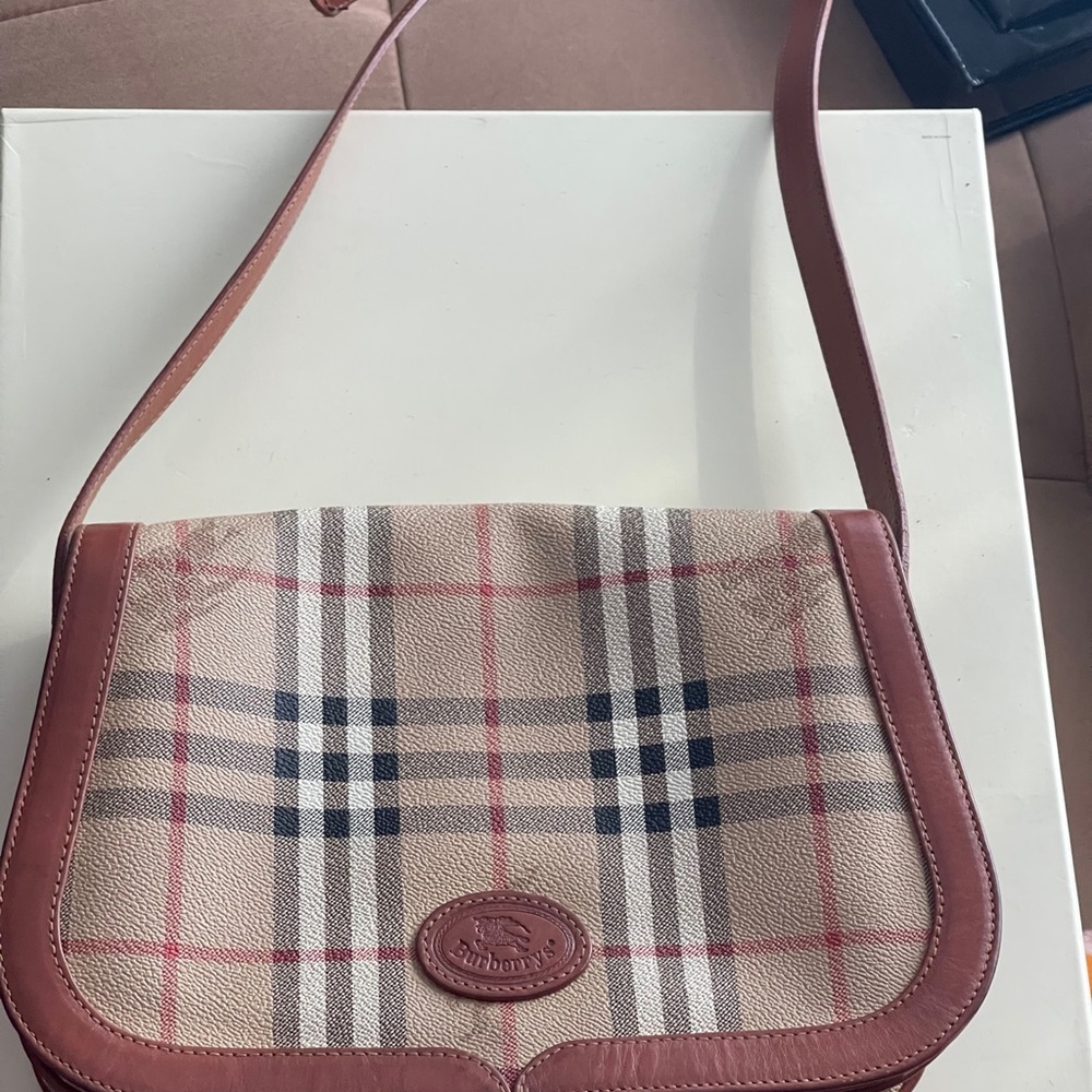 Burberry 100% leather bag, in Burberry Check